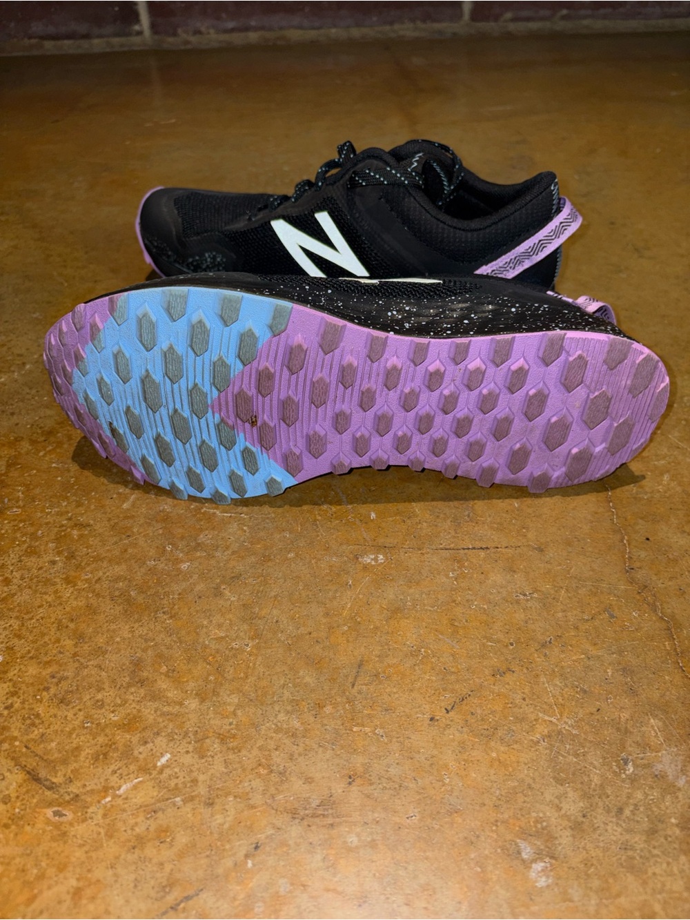New Balance Black Sneakers with Mint 'N' and Purple Accents - Picture 4 of 4